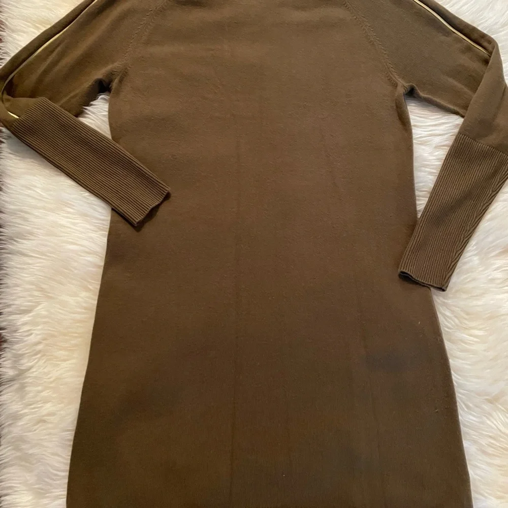 Michael Kors sweater dress - Picture 5 of 8